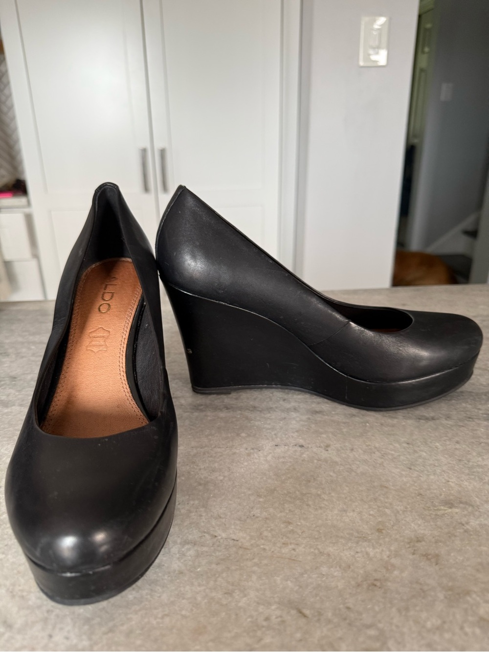Aldo Black Leather Platform Wedge Heels - Picture 3 of 7